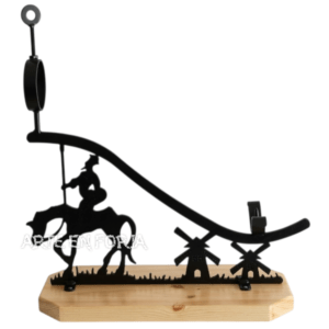 “Jamonero de forja y madera con silueta del Quijote fabricado por ARTE EN FORJA”