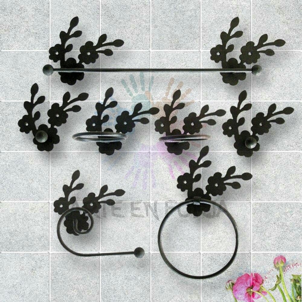 Juego de accesorios de baño en hierro forjado modelo Florecillas de Arte en Forja.