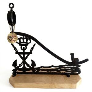 JAMONERO de FORJA mod. INFANTERÍA DE MARINA artesanal fabricado por ARTE EN FORJA, hierro y madera de pino, diseño militar, medidas 55x50x22 cm