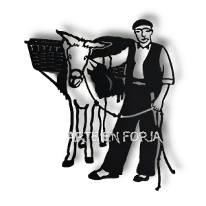 Figura de pared en forja Arriero con burro fabricada en hierro artesanal por Arte en Forja