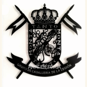 Figura de pared en forja con el escudo del Grupo de Caballería de la Legión, fabricada en hierro por Arte en Forja.